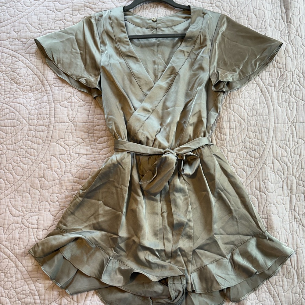 Show me your MUMU Green Romper